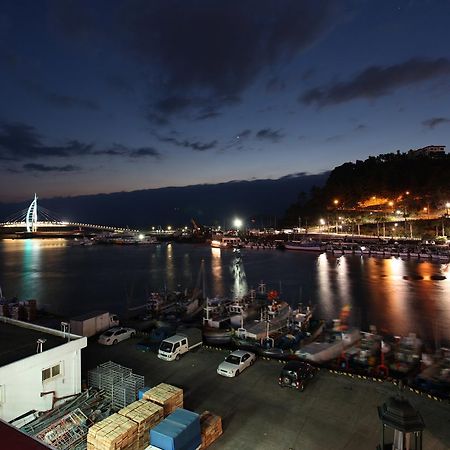 Seogwipo Harbor Pension Eksteriør billede